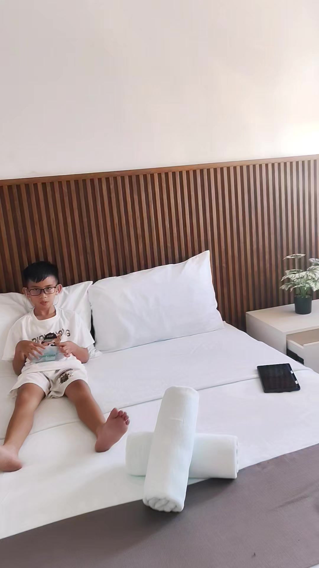 @Mae Cañaveral