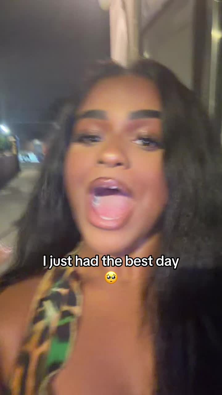 @skylan310hollyworld