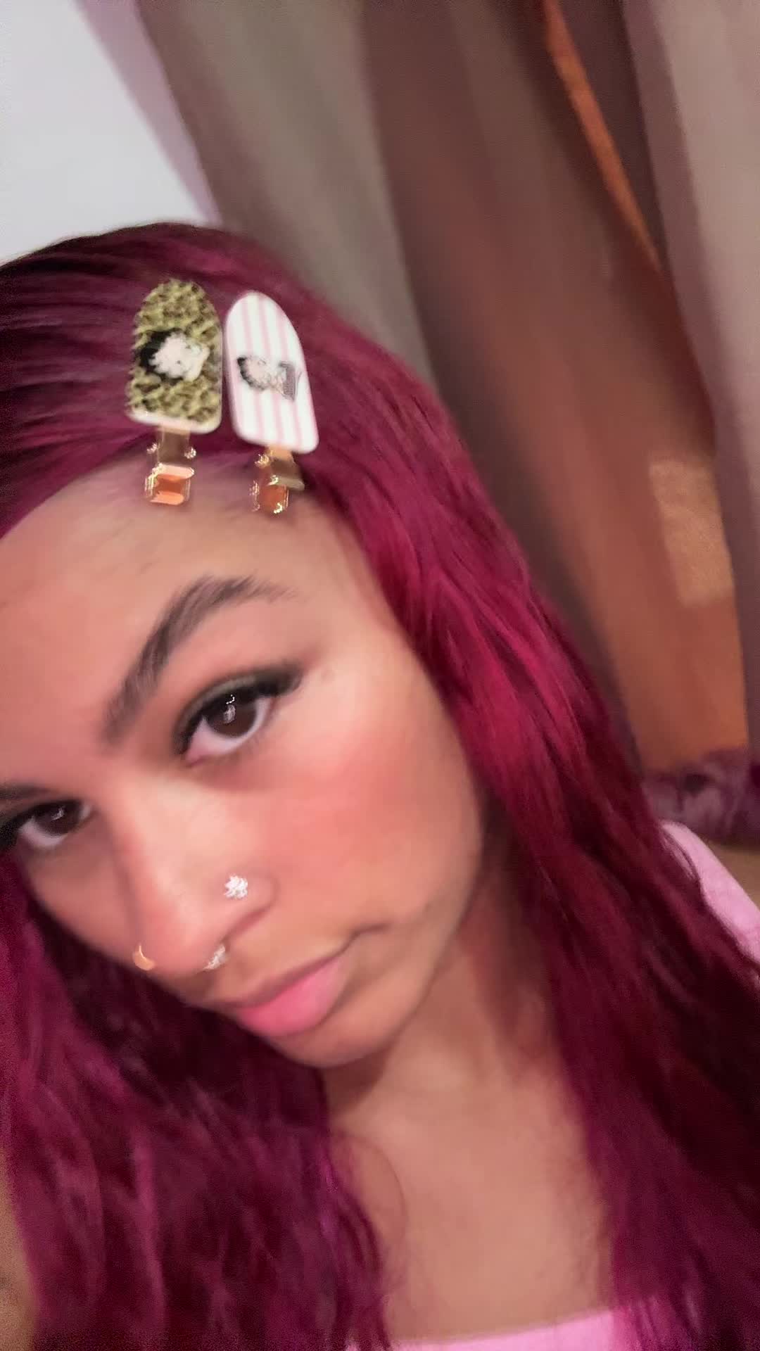 @Ana