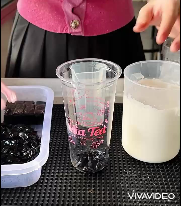 @Mia Tea