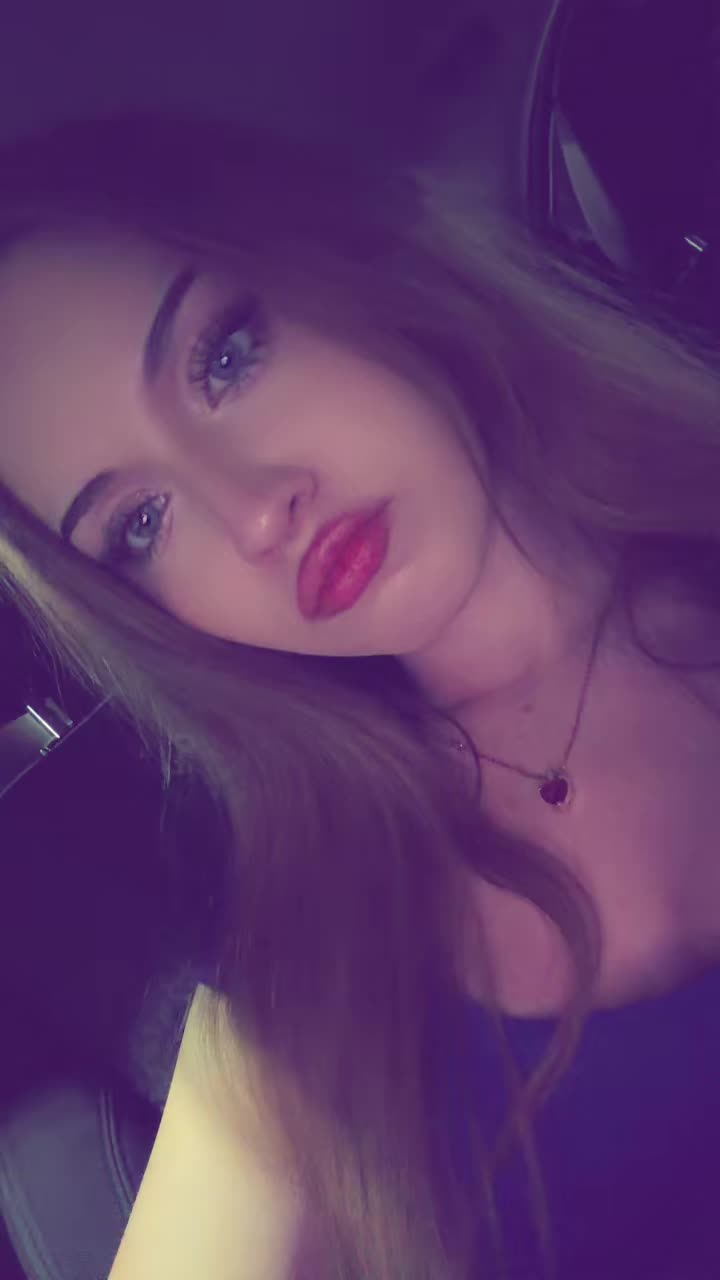 @Alexia💋