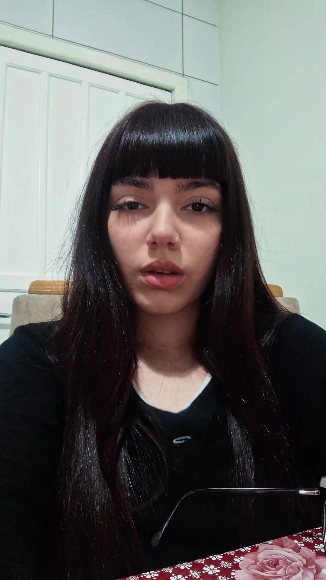@🎭