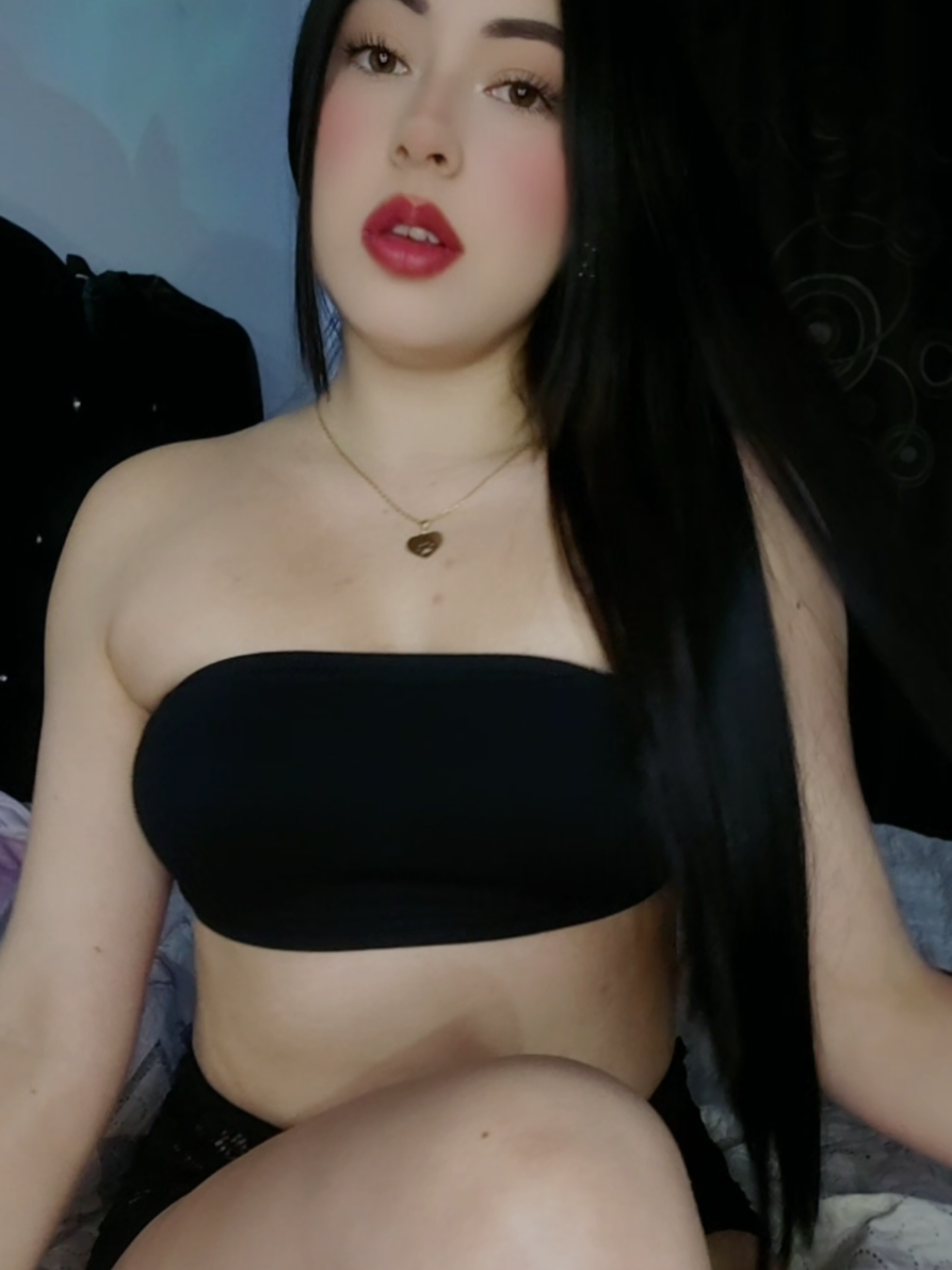 @Alii Diaz🌸