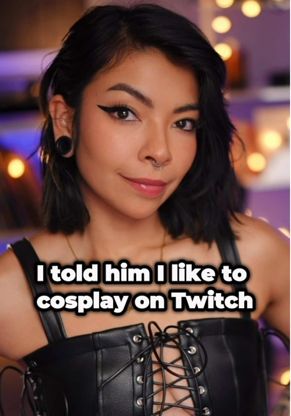 @AileenSenpai | Twitch Streamer