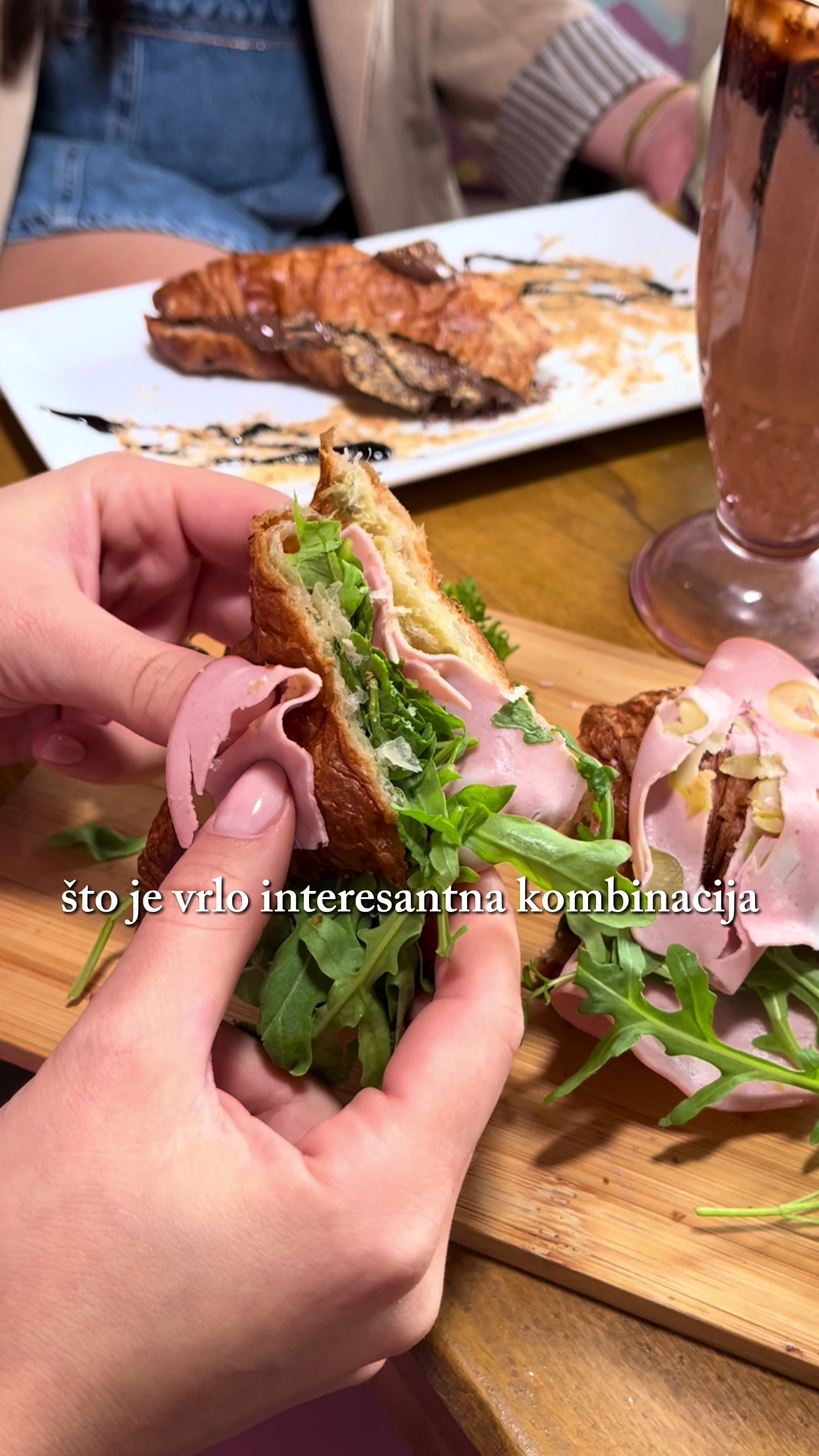 @Bunny caf&eacute;