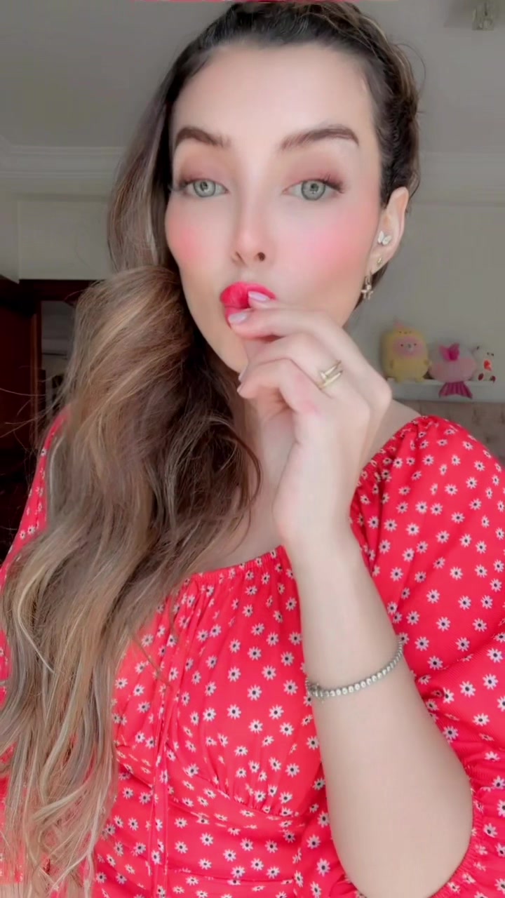 @wolfieerita