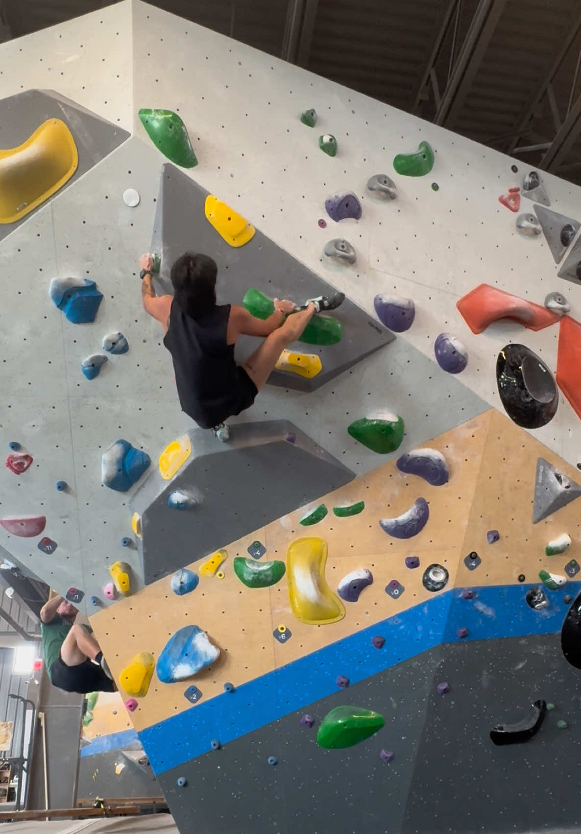@v_climbs