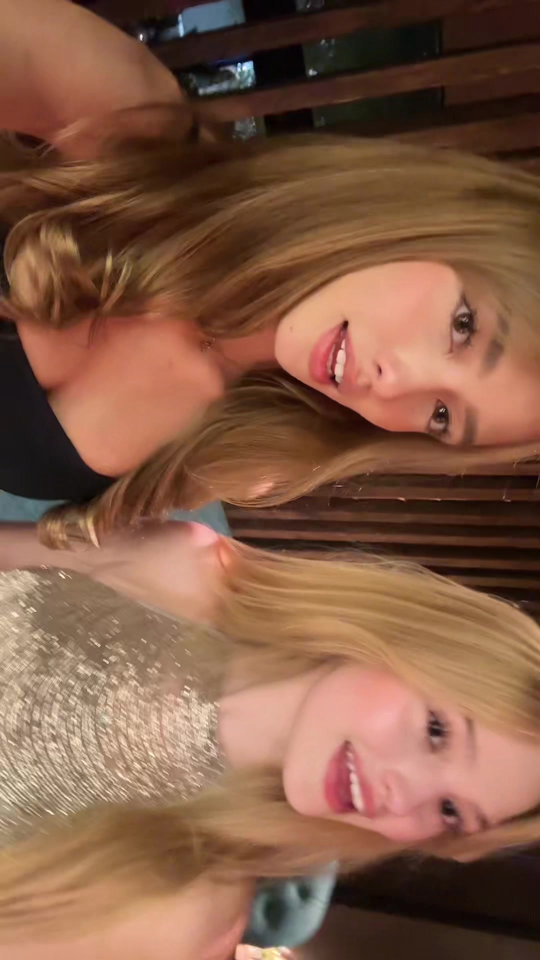 @Bella
