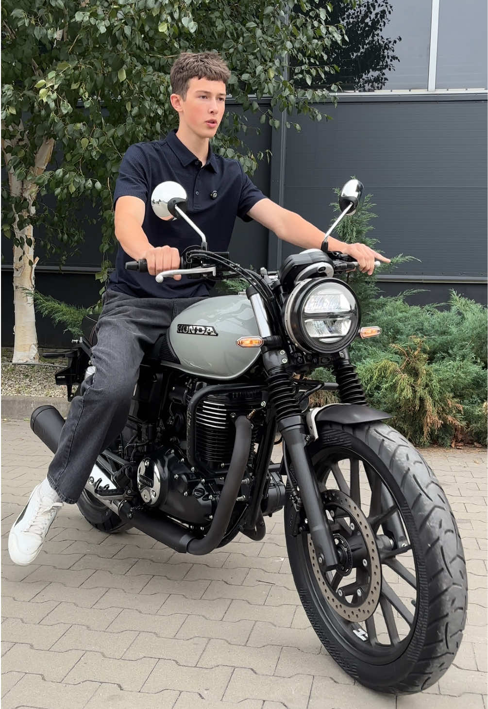 @Motovulkan