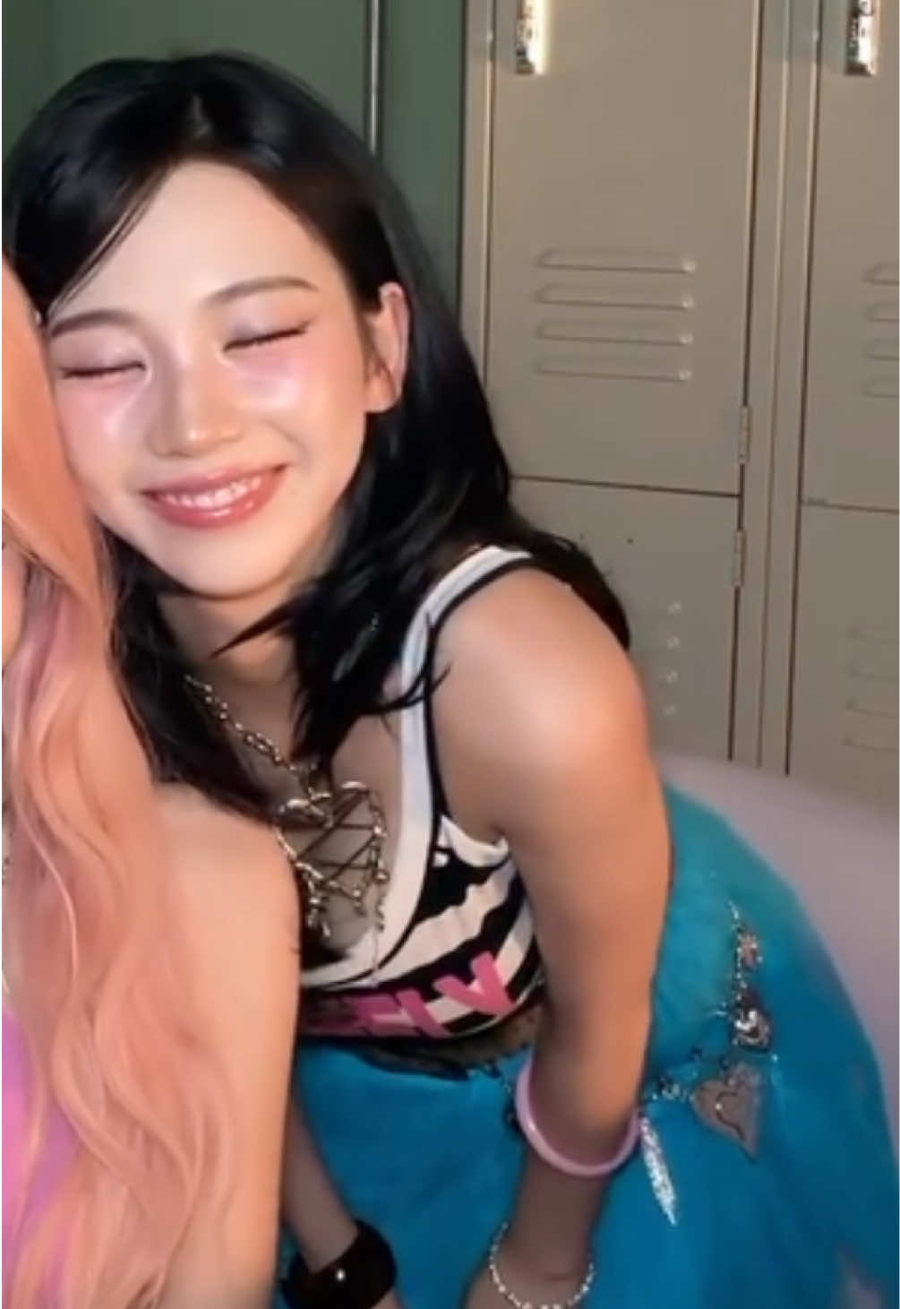@☺︎