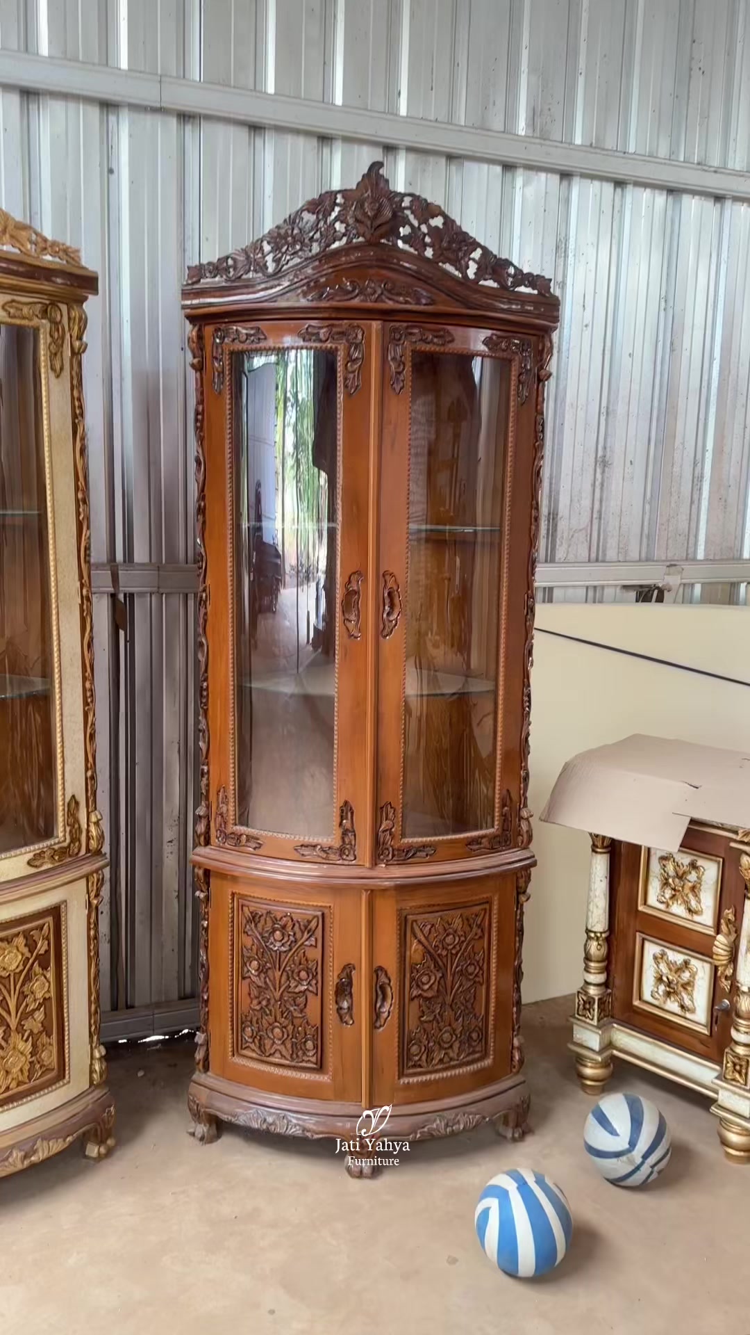 @Jati Yahya Furniture