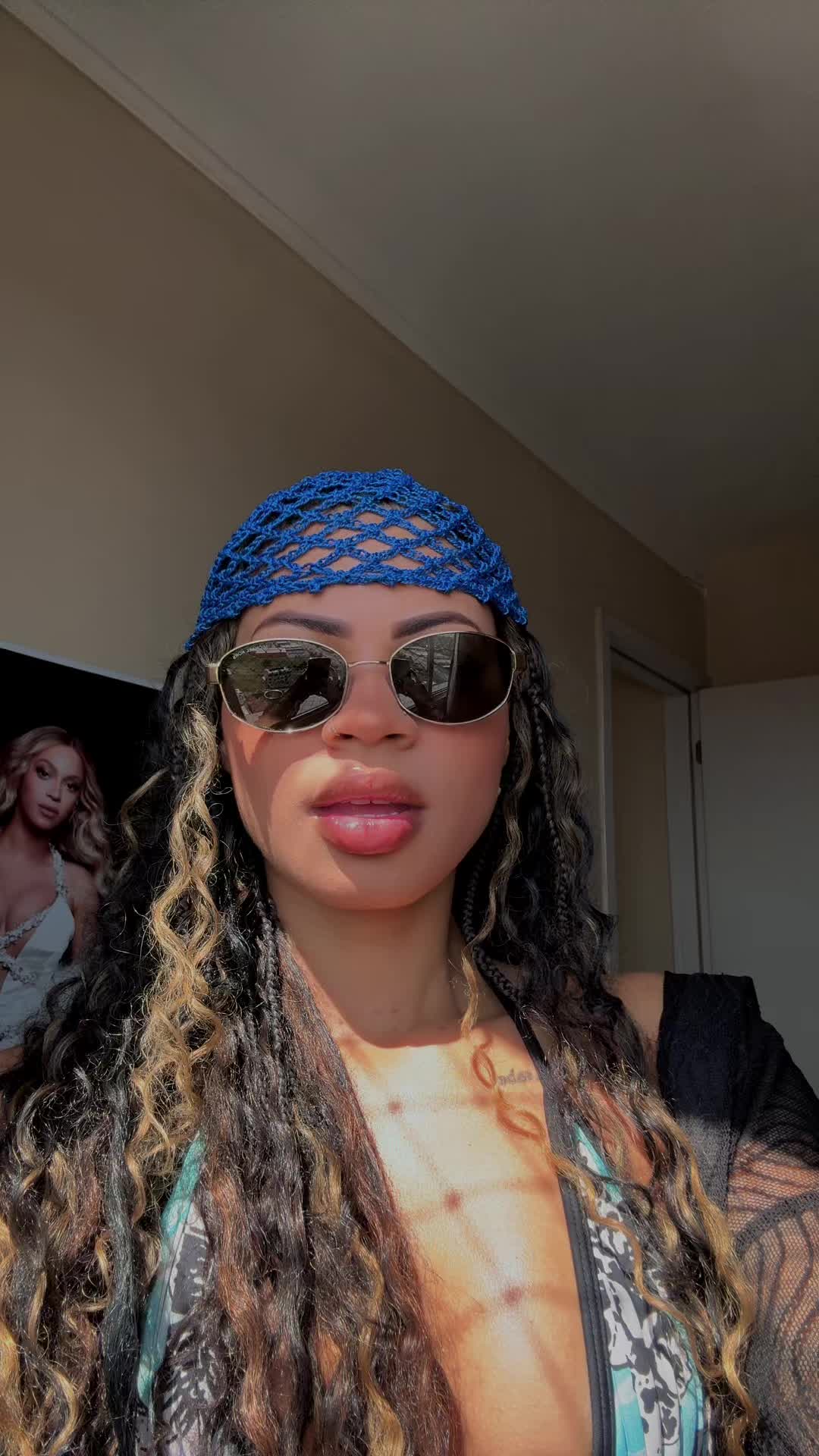 @ana carolina perozine