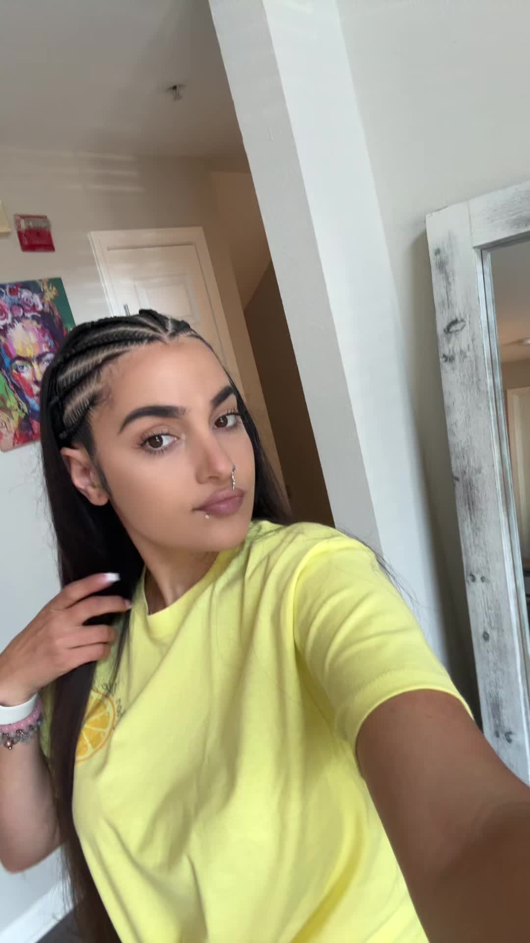 @Ari