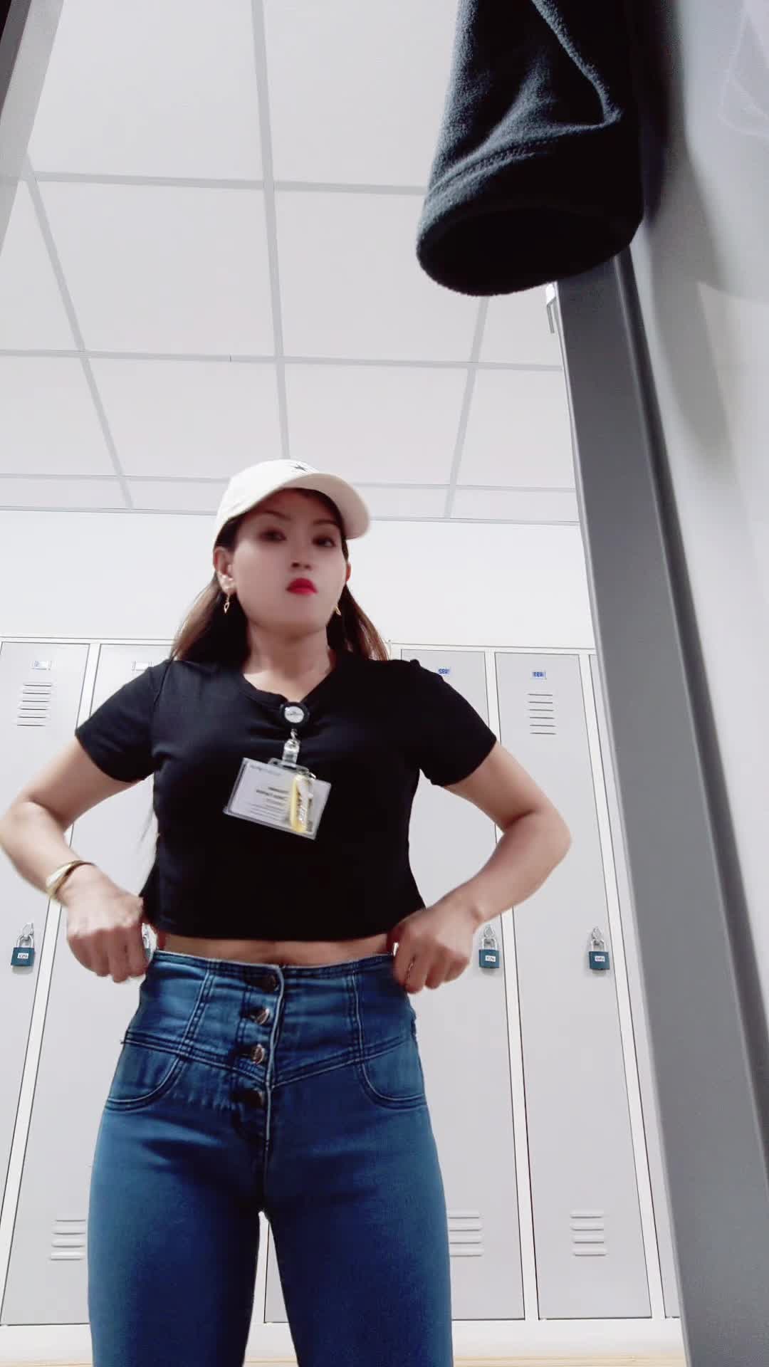 @Ms.ChantalMaldita🇲🇾🇹🇼🇪🇺