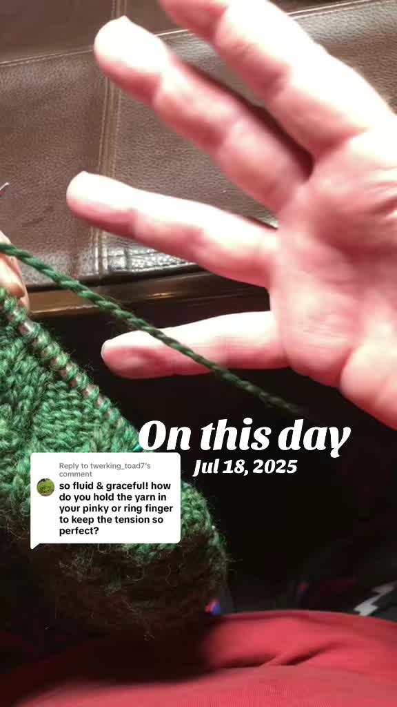 @Randy Knits to Relax