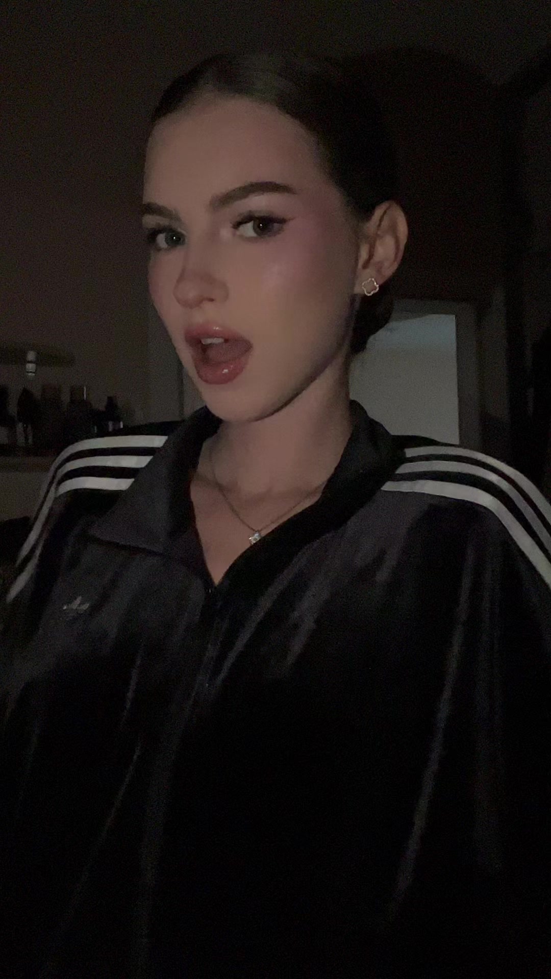 @꧁𝔸𝕃𝕀𝕊𝔸꧂
