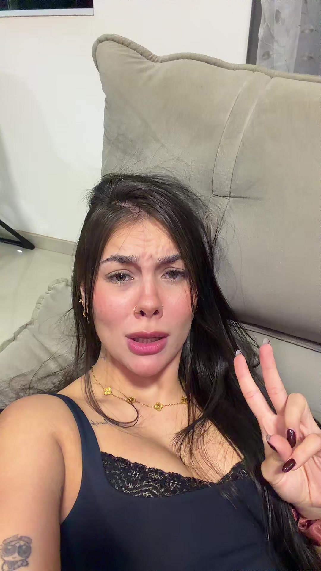 @biazhelena