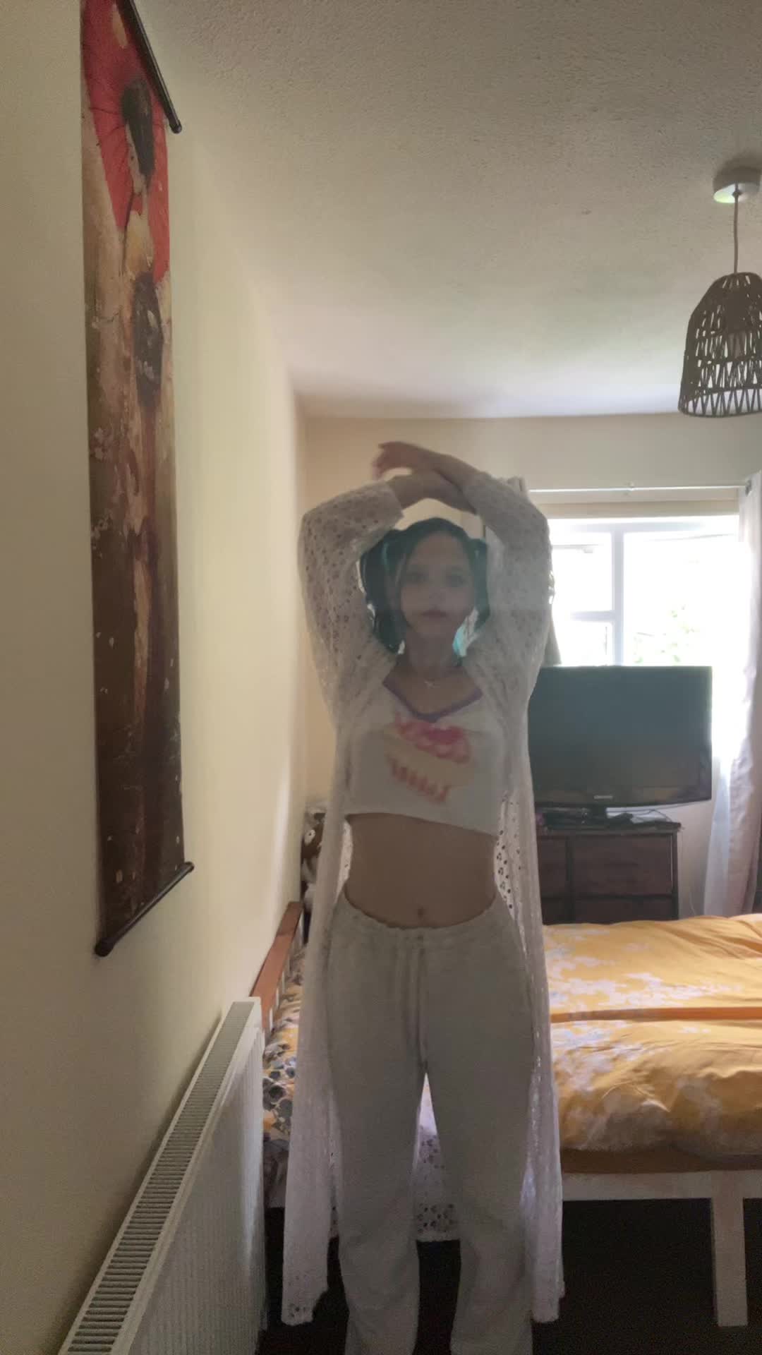 @_jamielee_evans_gee_