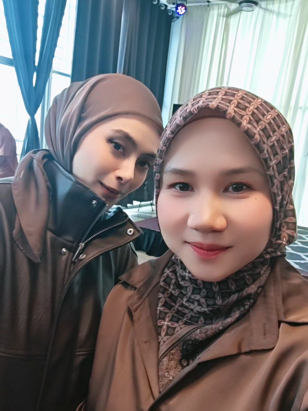 @Eyna Norlyinnah