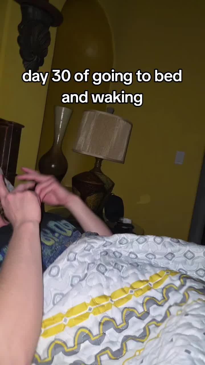 @GoldieGl0cks