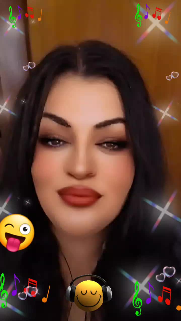 @Nella🤍🖤❤️&zwj;🔥