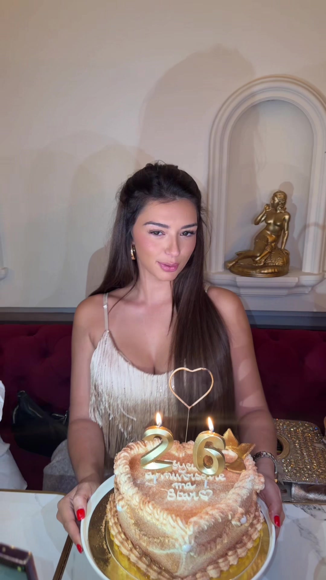 @hena_neylan