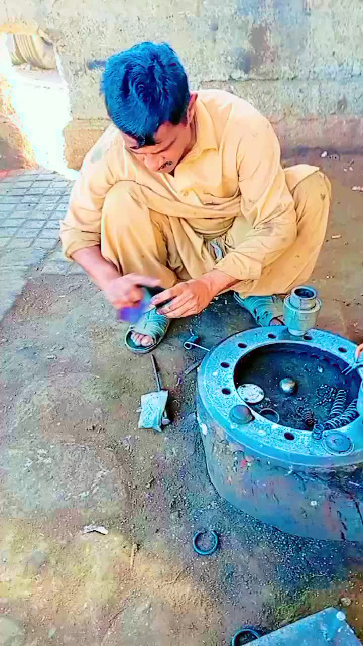 @رئیس جان