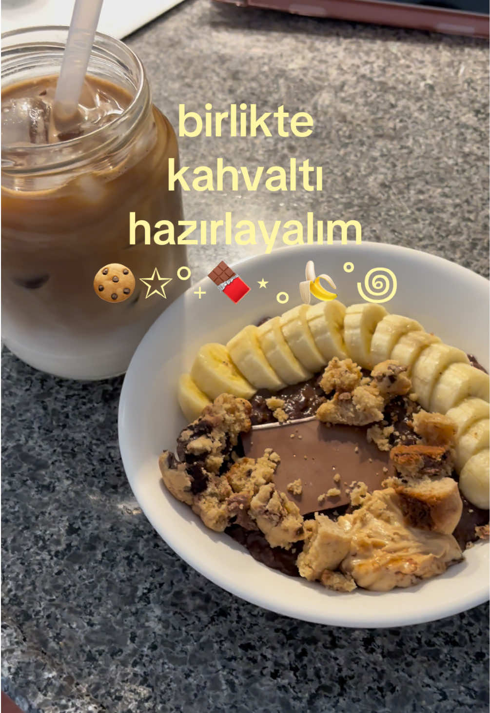 @bloguzi⋆˚꩜｡