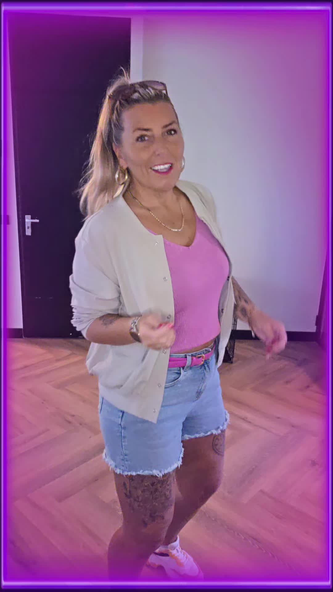 @Tiktok-Women