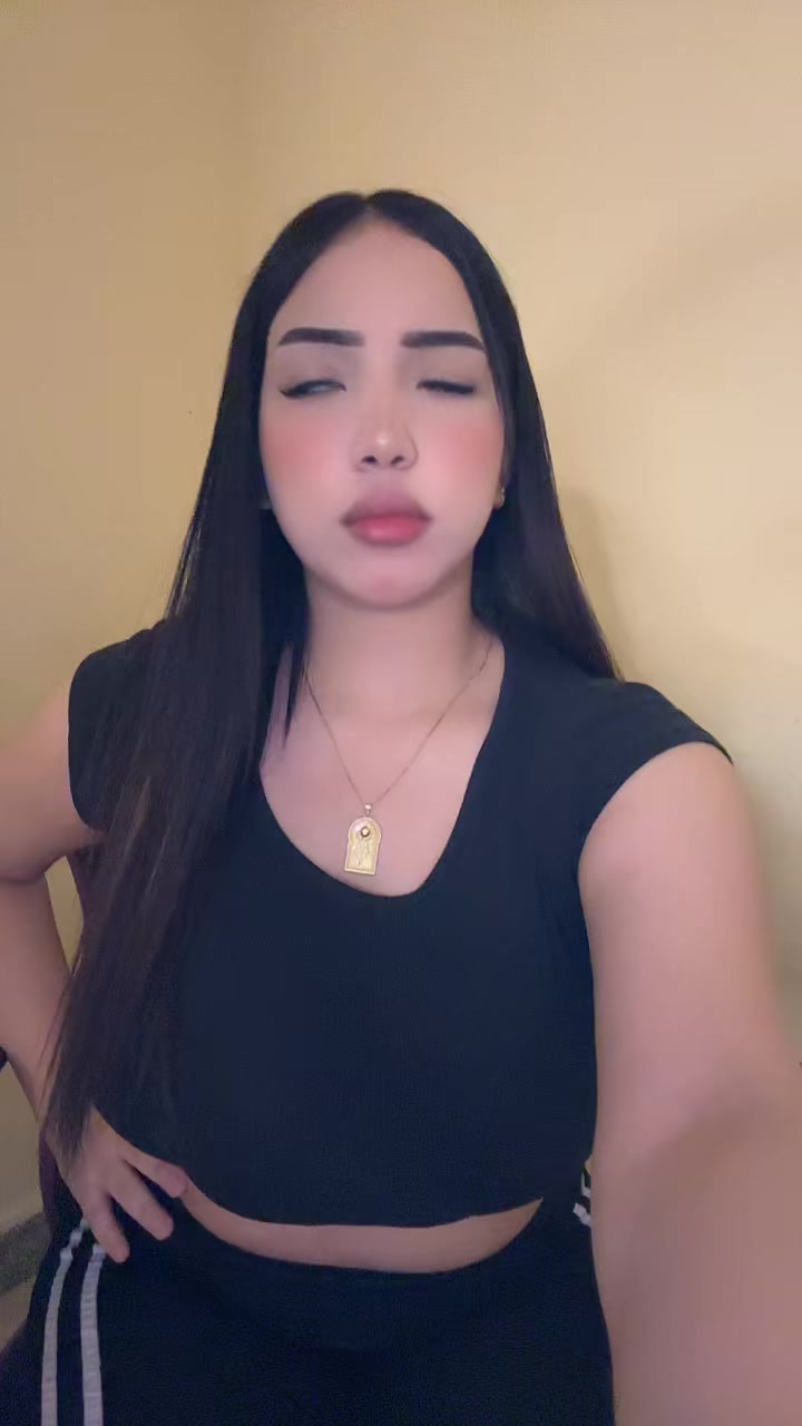 @mounia ♈︎