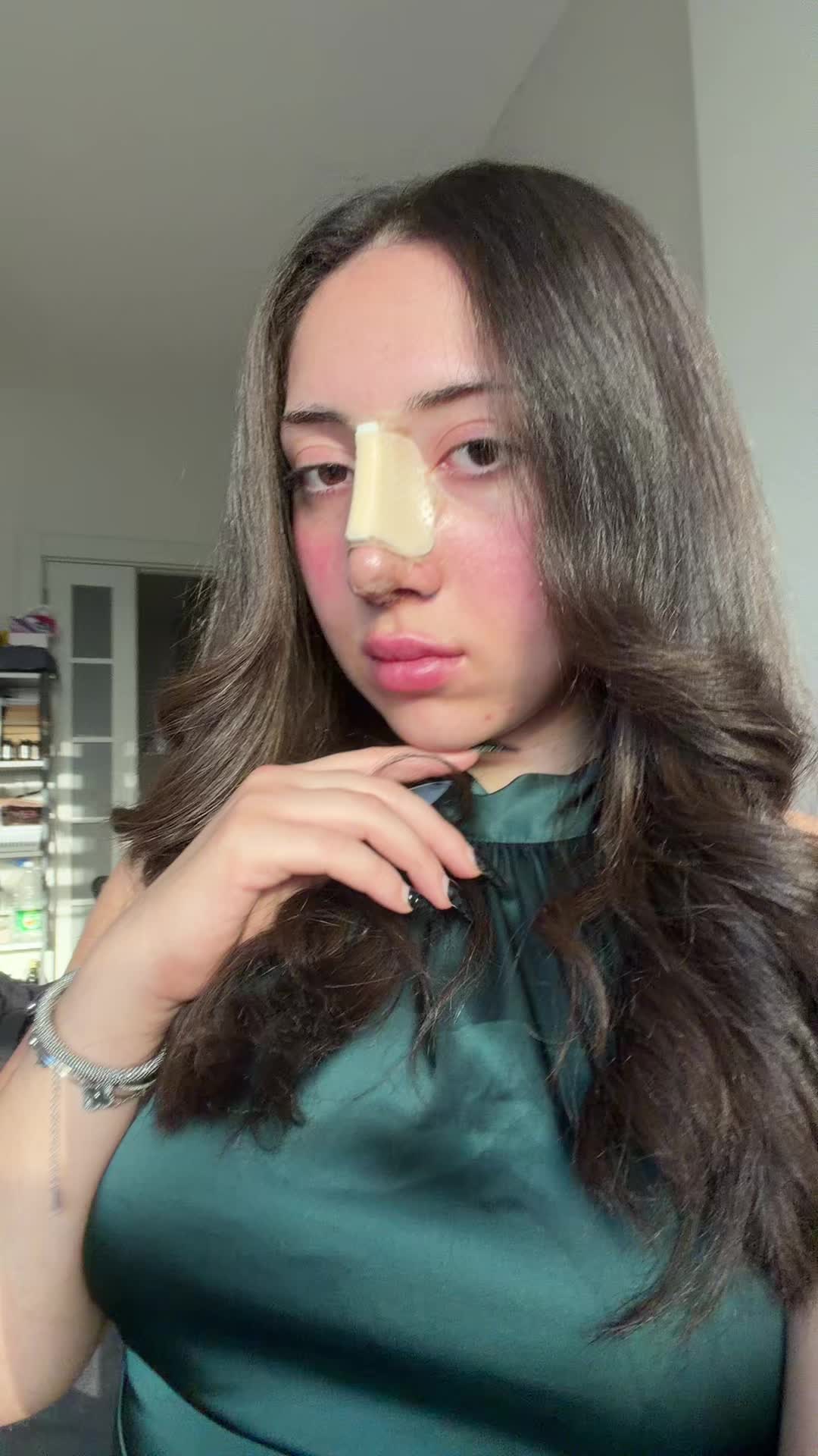@🪩