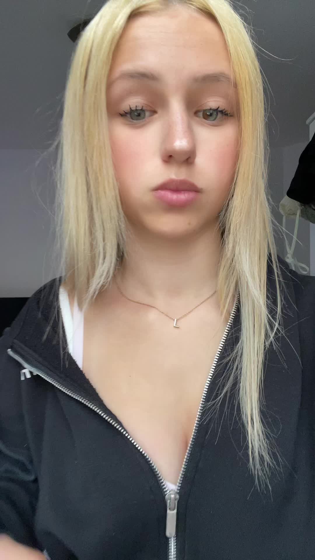 @Lena''