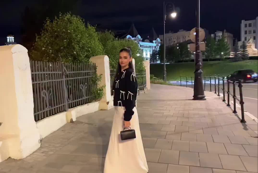 @Азалия