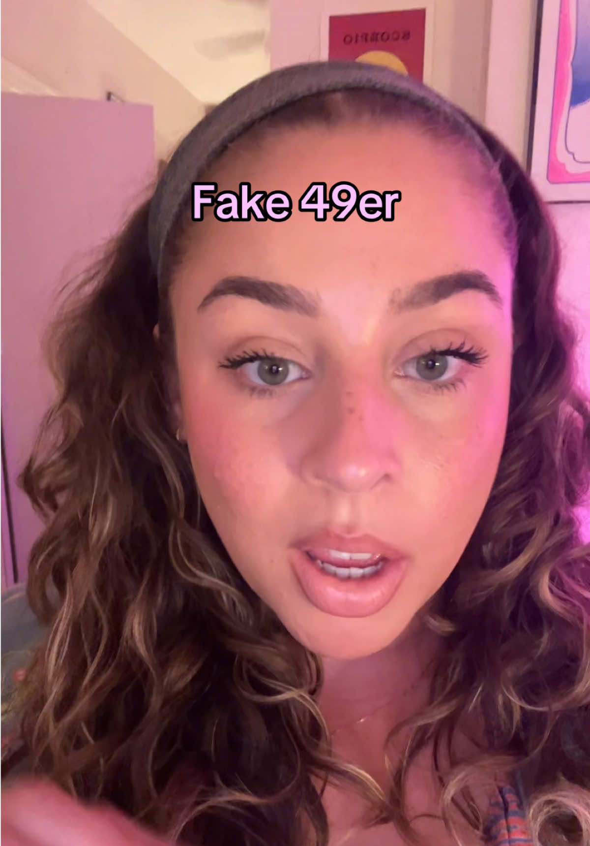 @zoefromtheinternet