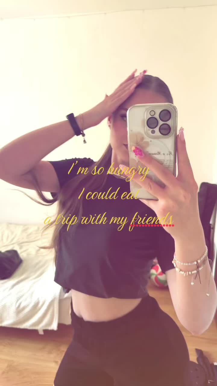 @𝓚𝓪𝓼𝓲𝓪😜