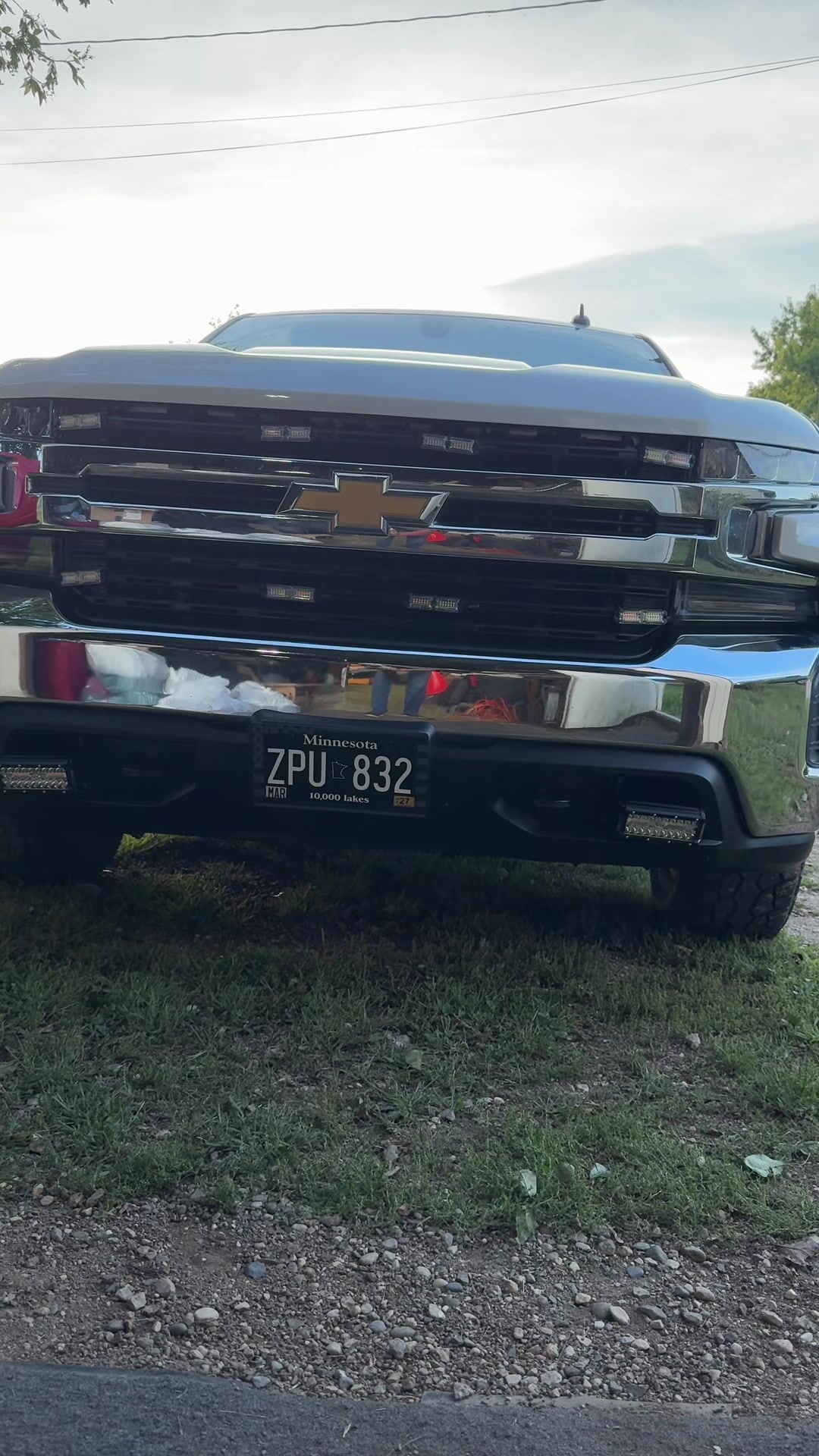 @thatwhite_53