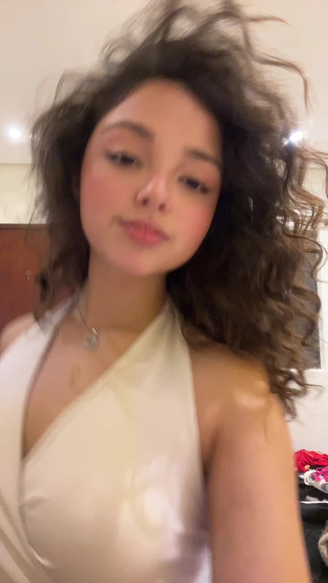 @zoeetufarii