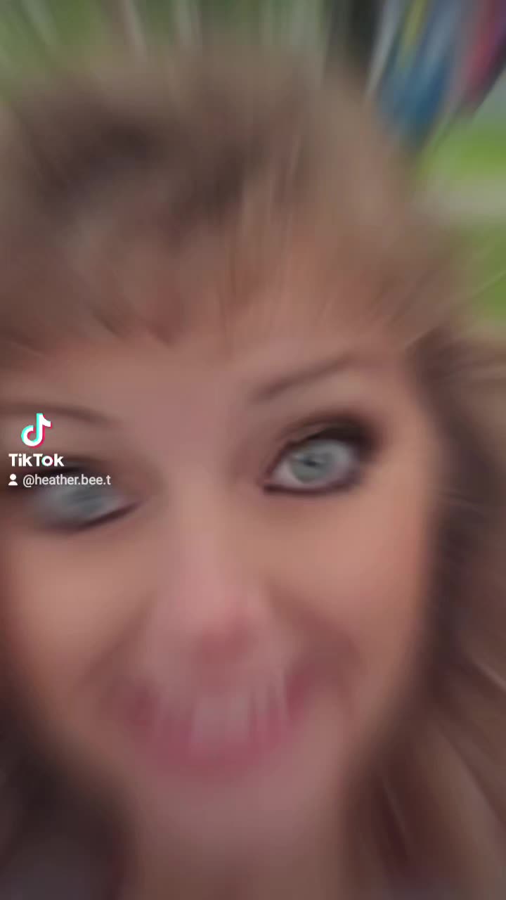 @Heather 🐝 ❌️💜♋️✝️☮️💜