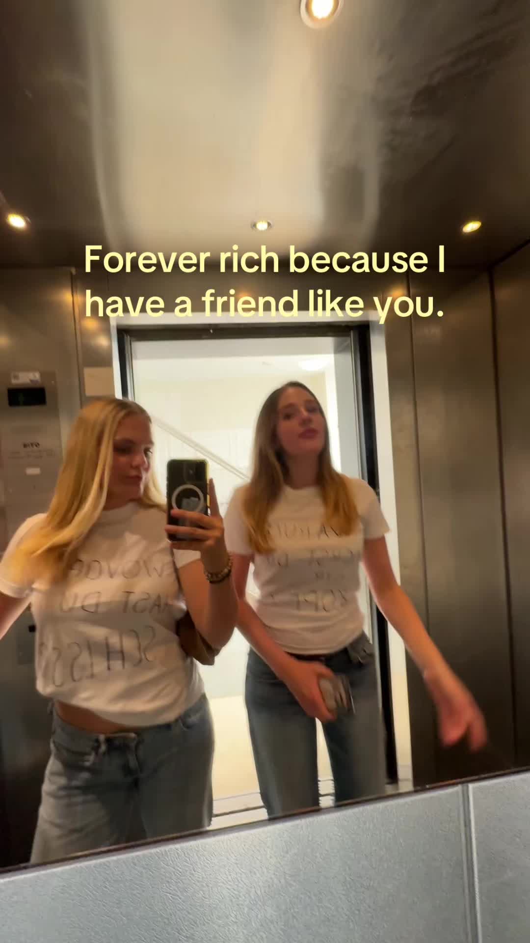 @Milla & Josefine 💌