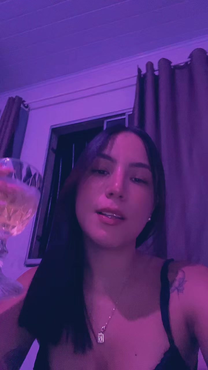 @Nayla0