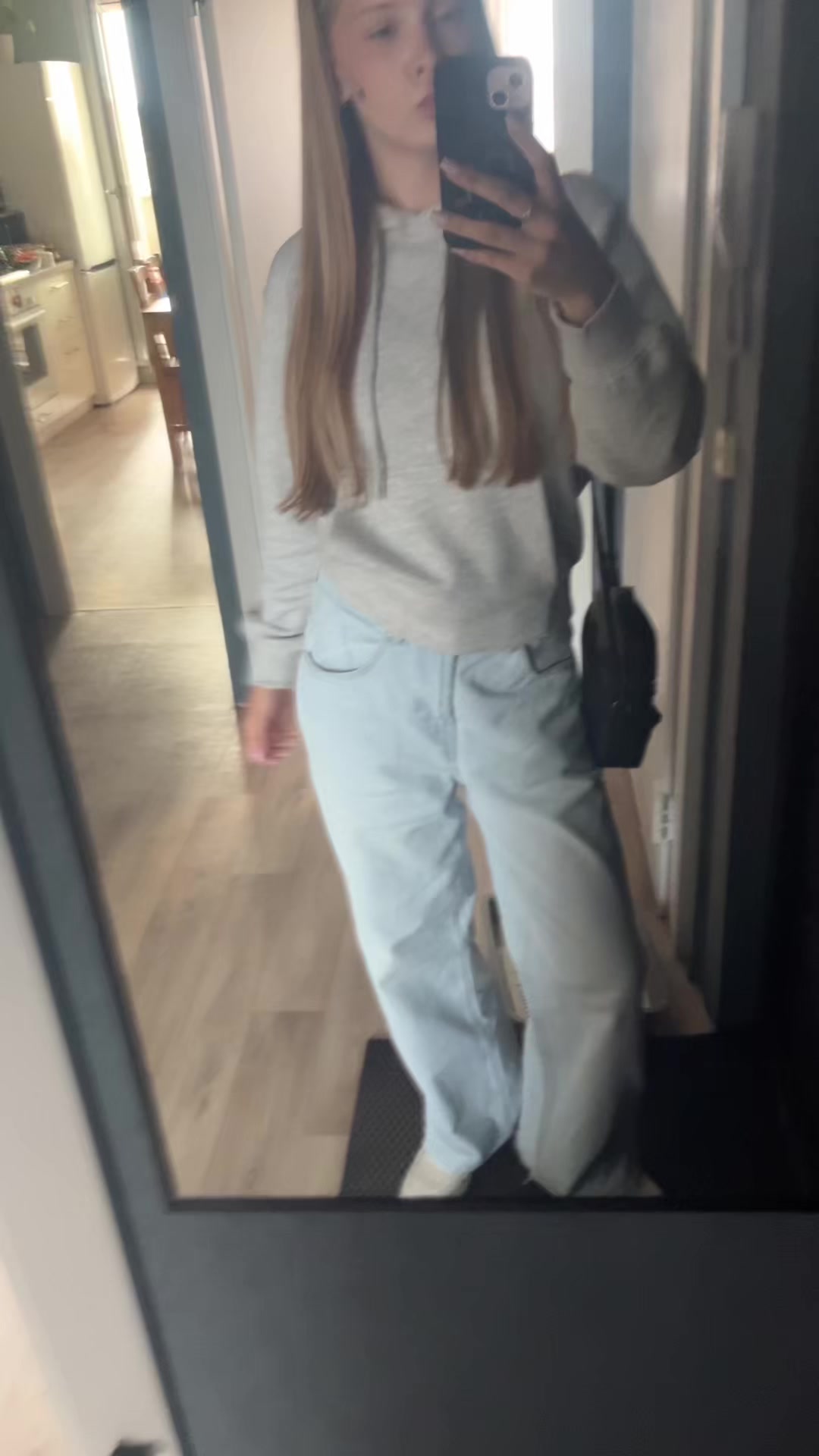 @𝐠𝐨𝐬𝐬𝐢𝐩 𝐠𝐢𝐫𝐥