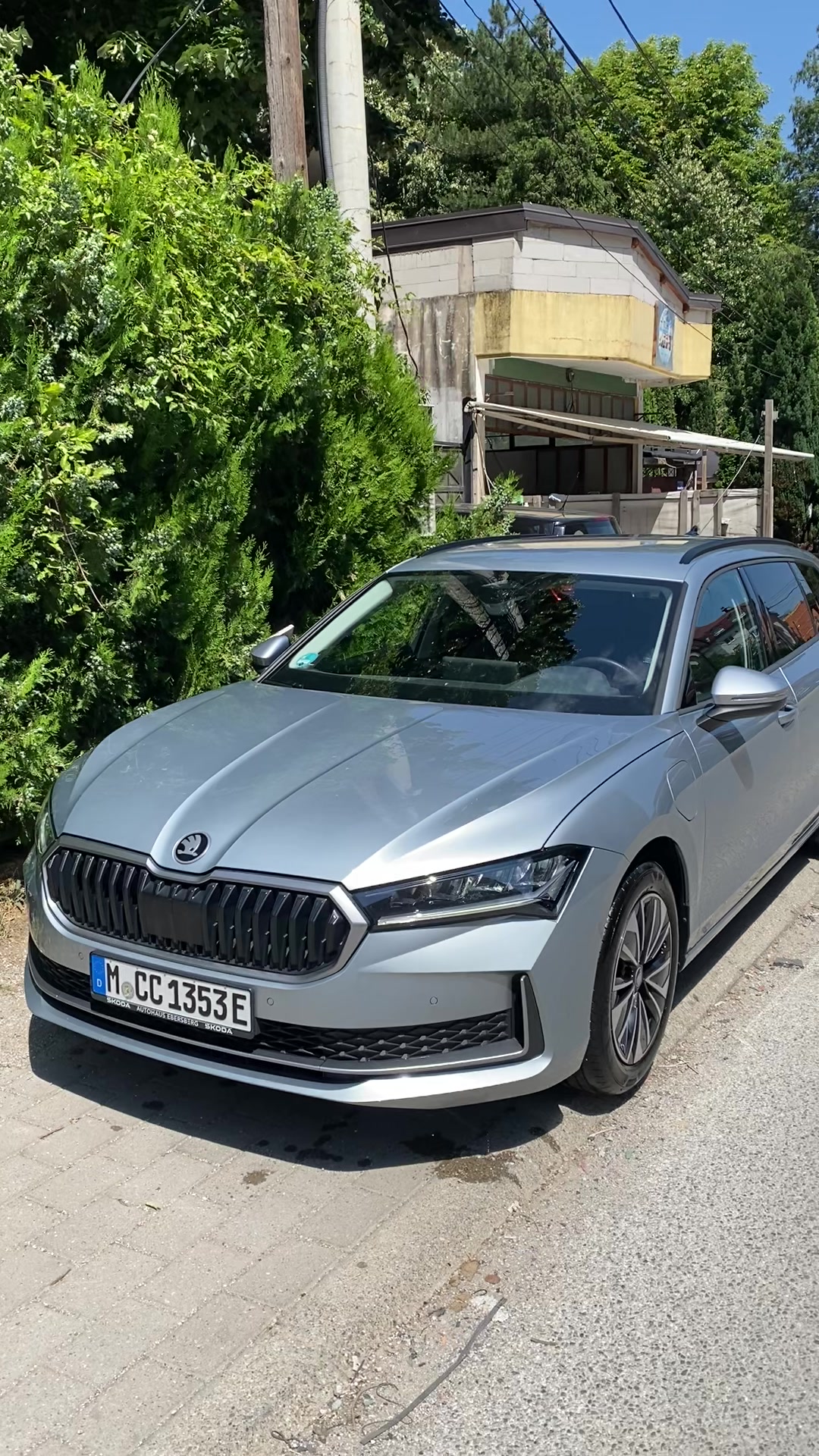 @AUTO-LARJE-TUKI