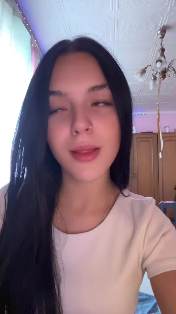 @urfavellaa