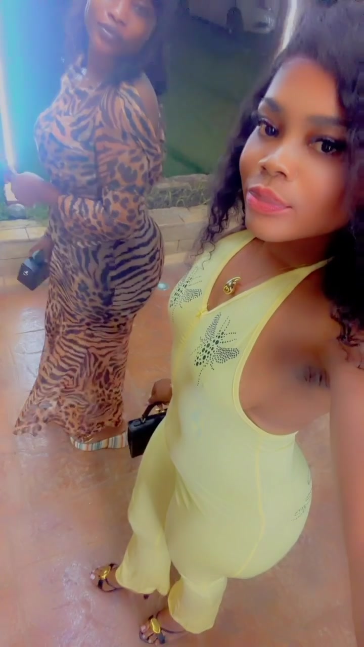 @💝💝Miss_Bella_Official🦋🦋