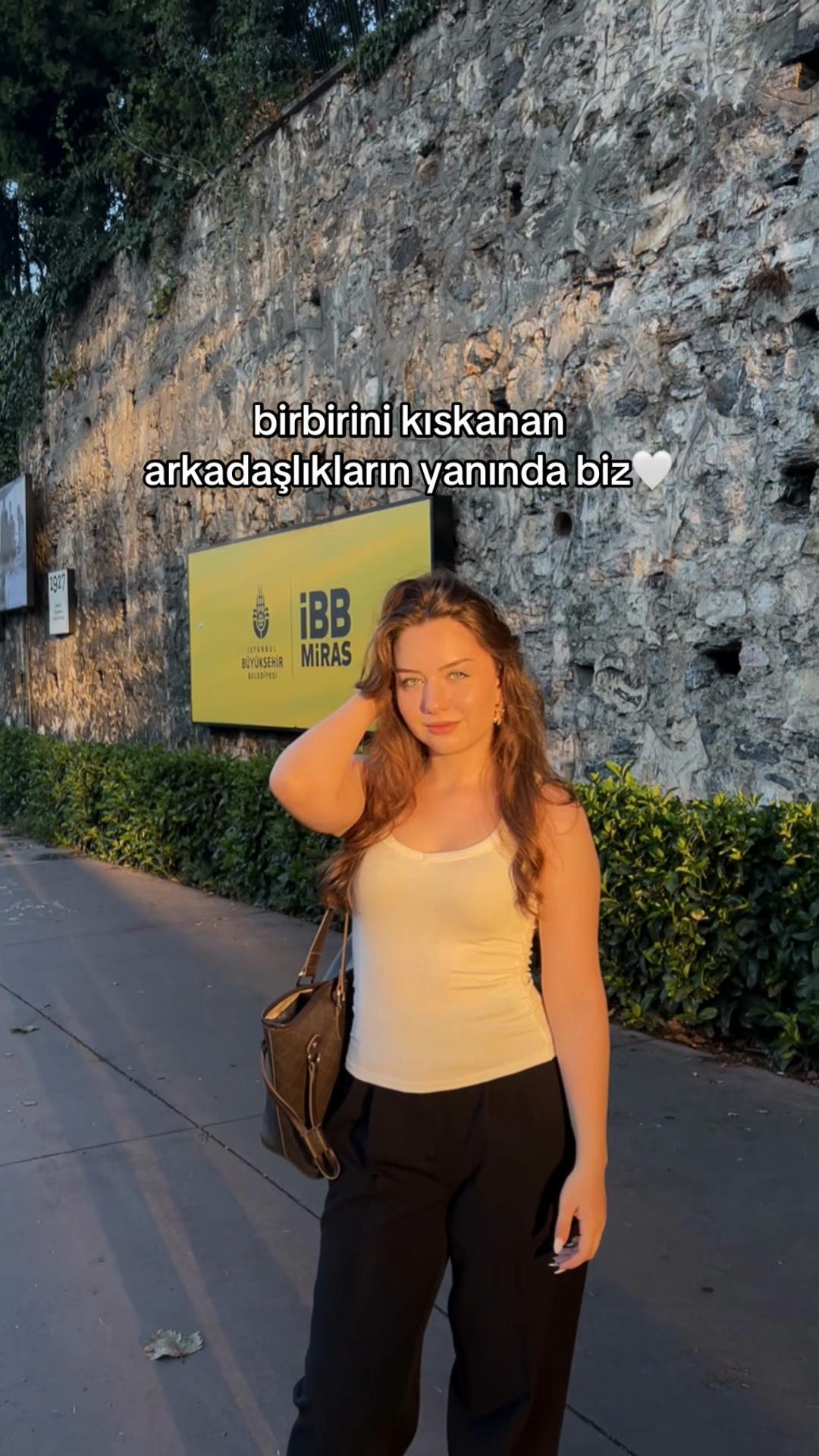 @babyyzeey