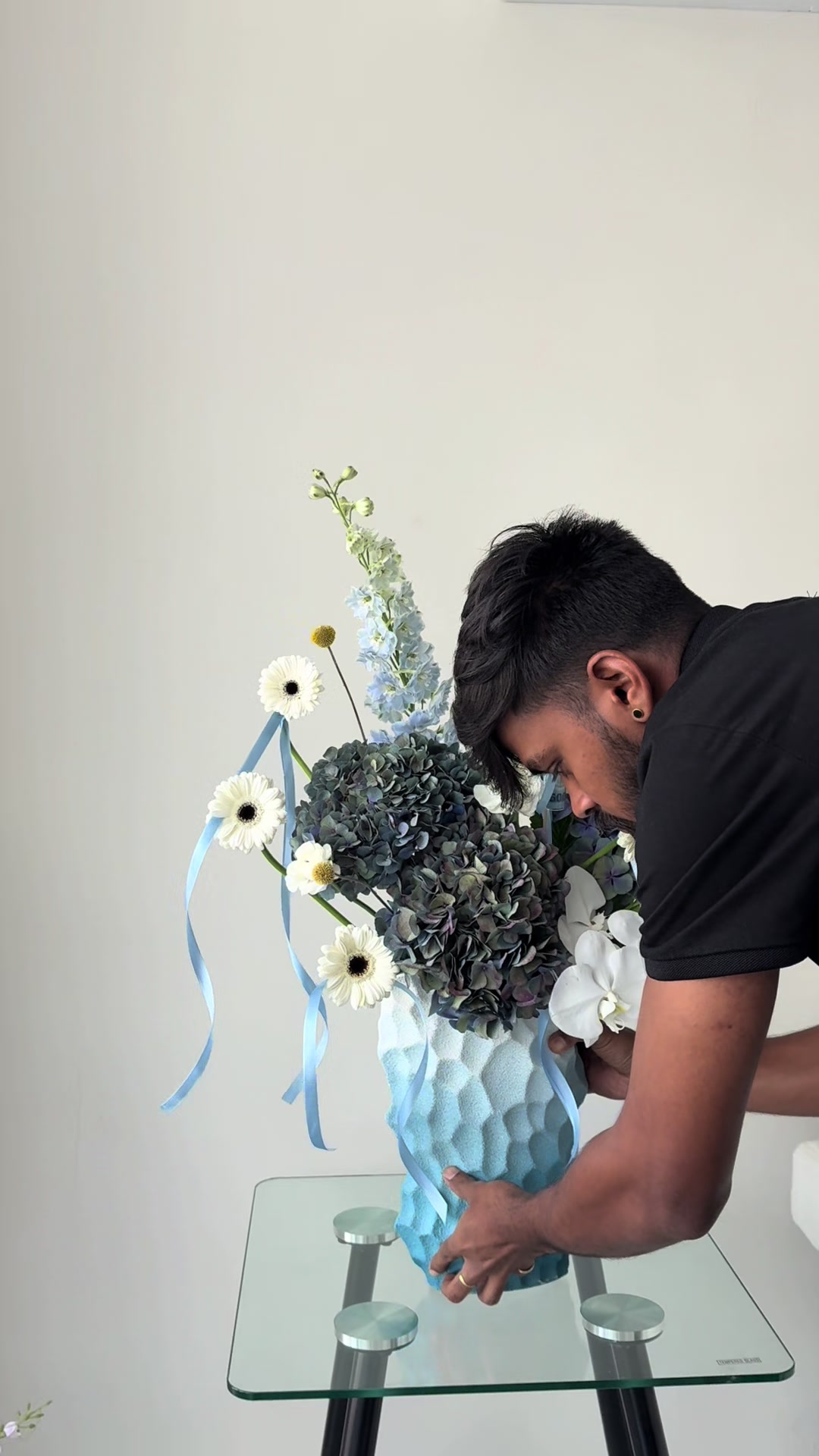 @flower.details