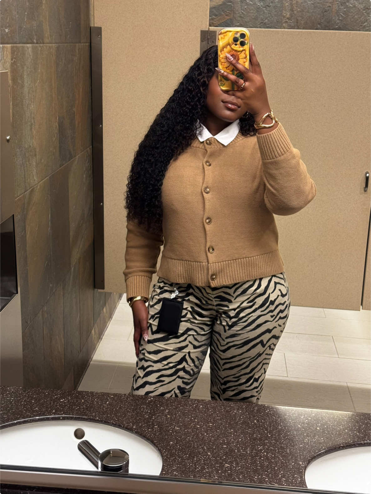 @styledbylolo_