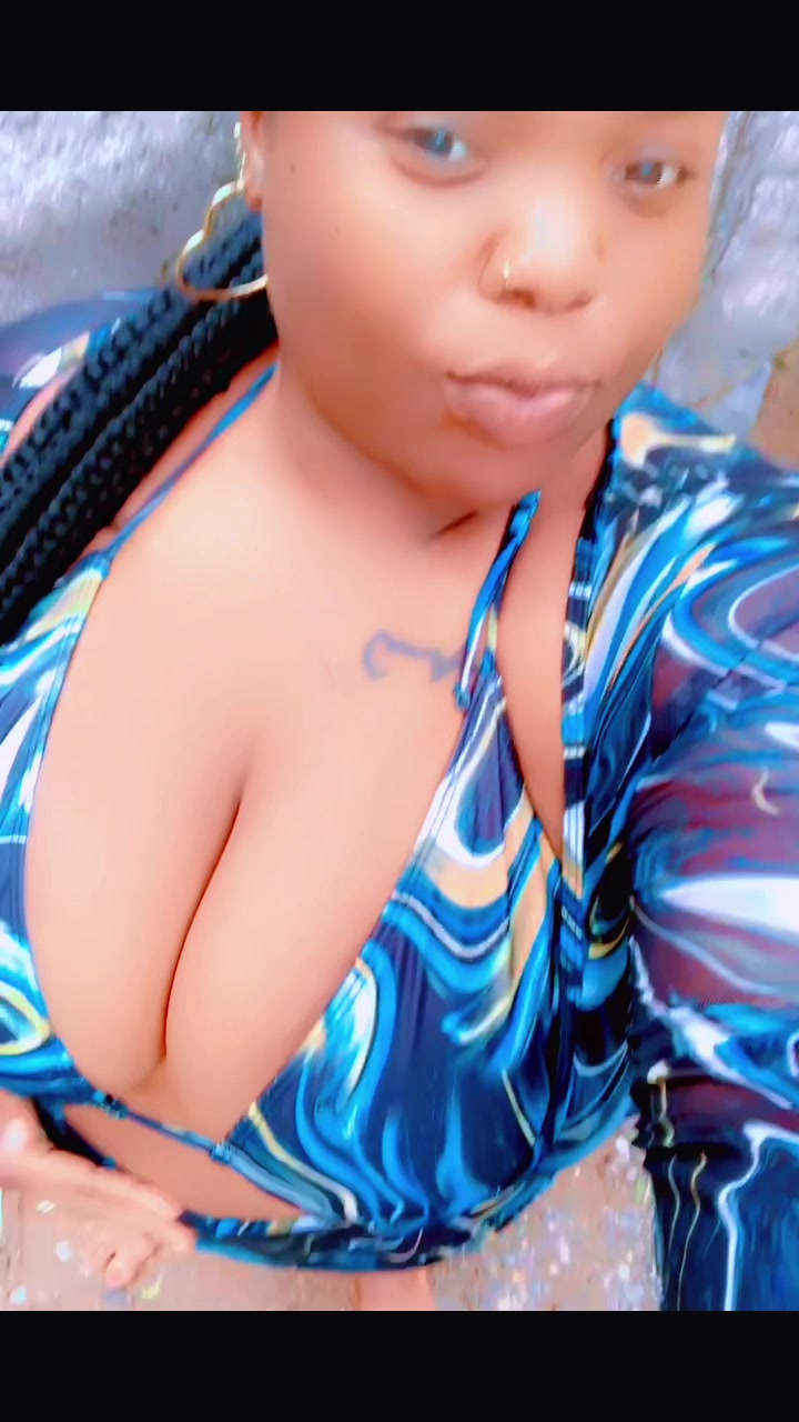 @Strawberry_Shan🍓