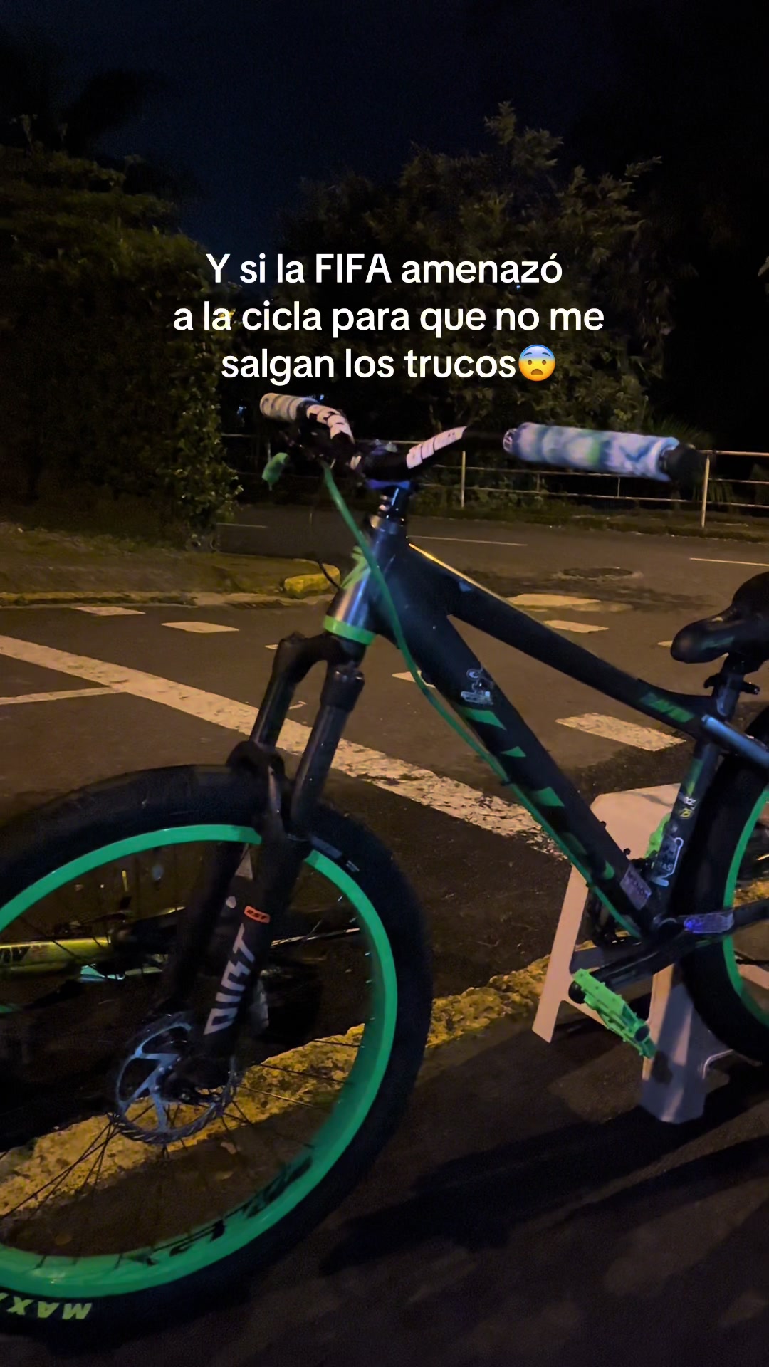 @andres M.V