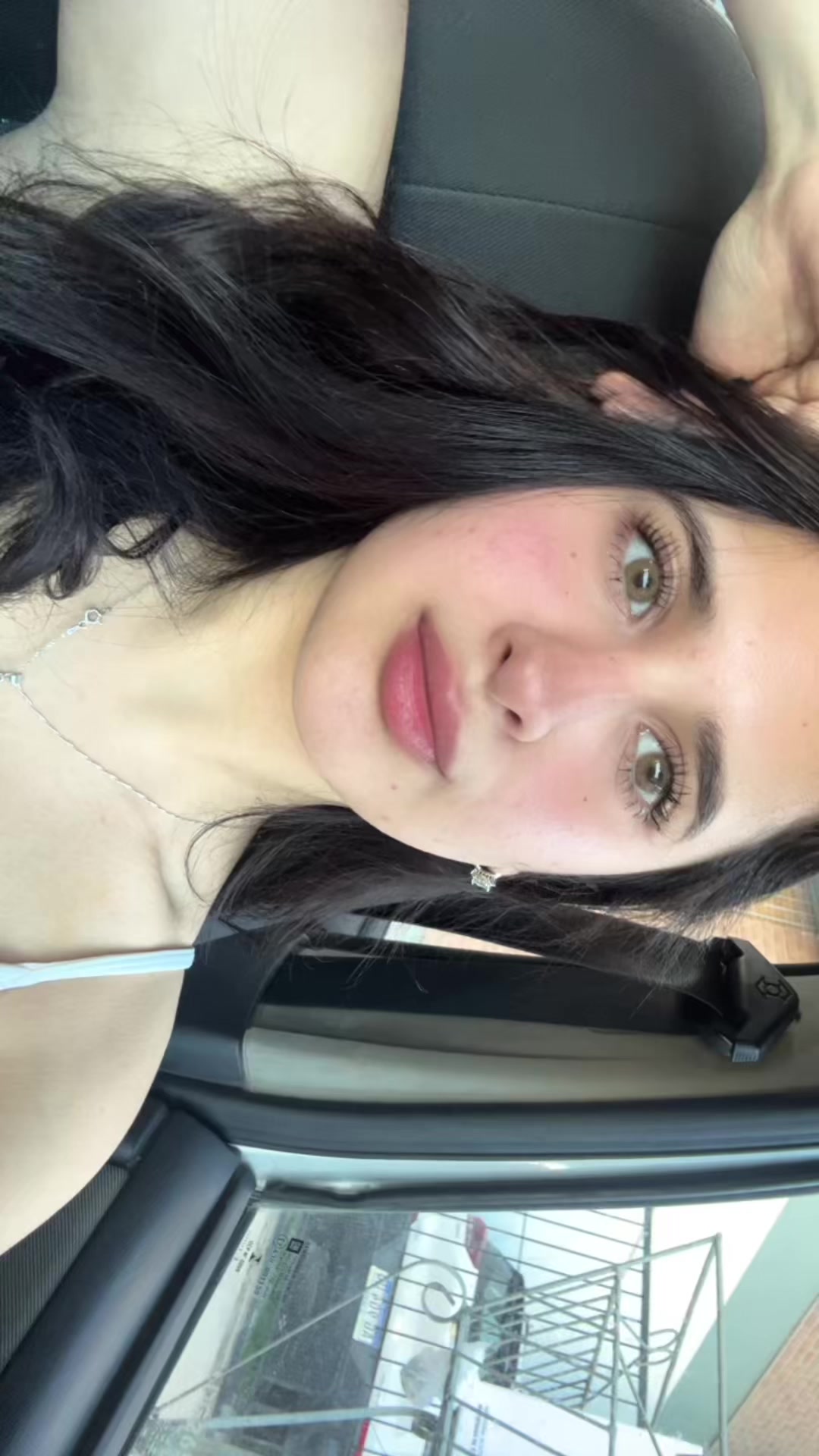 @Clau Ybanez